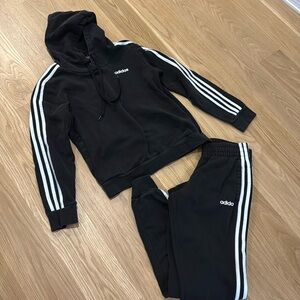 Adidas Sweatsuit Set